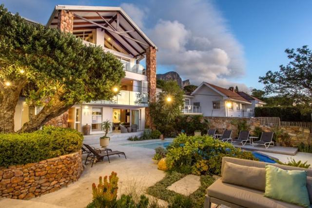 فندق Far Horizons Camps Bay كيب تاون المظهر الخارجي الصورة